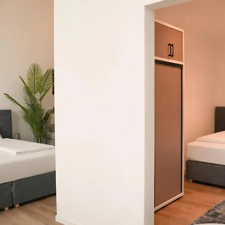 Lively Weisse Dame 3*