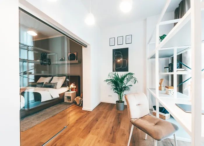 Lively Weisse Dame מלון דירות